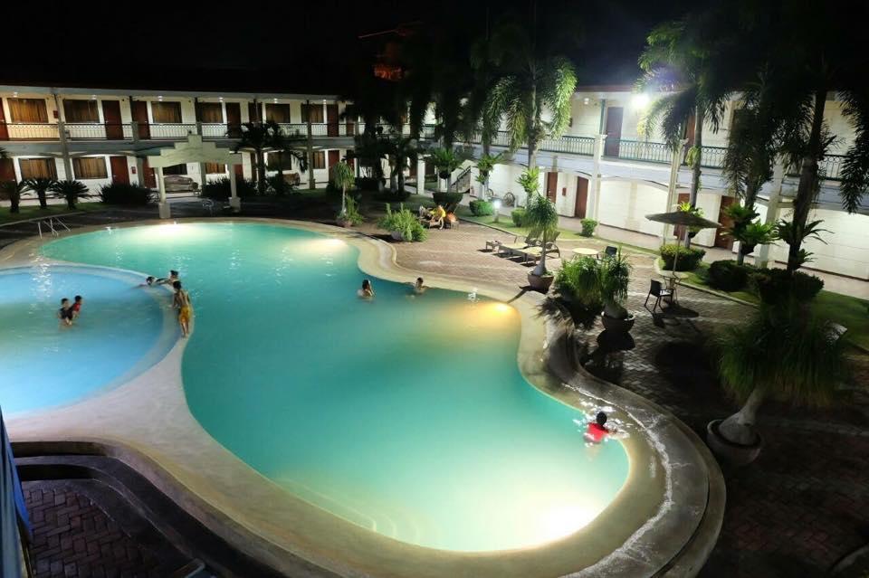 Dottie's Place & Restaurant Hotel